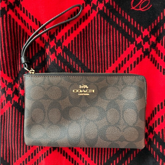 Coach Handbags - Coach Signature Brown Wristlet